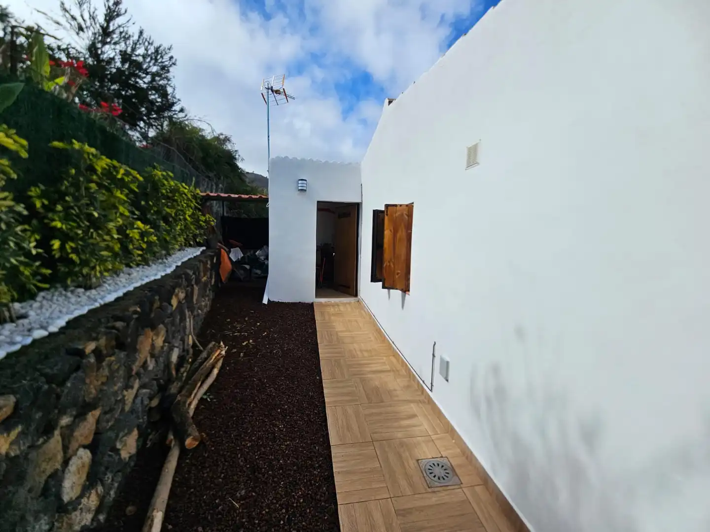 Exterior view of Country homes for sale in Icod de los Vinos  with Private garden, Terrace and Furnished