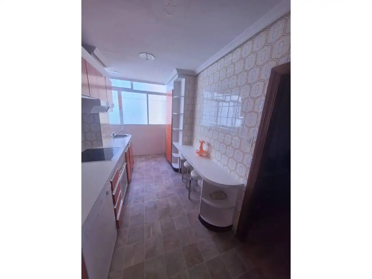 Kitchen of Flat for sale in Fuenlabrada  with Air Conditioner, Heating and Parquet flooring