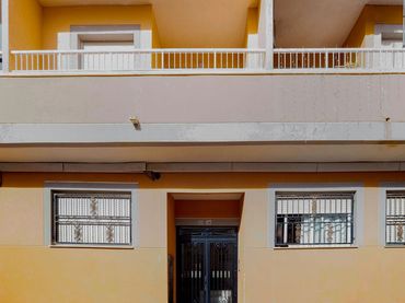Appartement avec ascenseur à vendre à C/ Pedro Lorca
