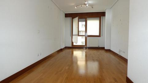 Foto 2 de Pis en venda a Lasesarre, Bizkaia