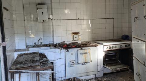 Foto 4 de Casa adosada en venta en Los Corrales de Buelna - C/ Hermanos Salas, 17, Los Corrales de Buelna , Cantabria