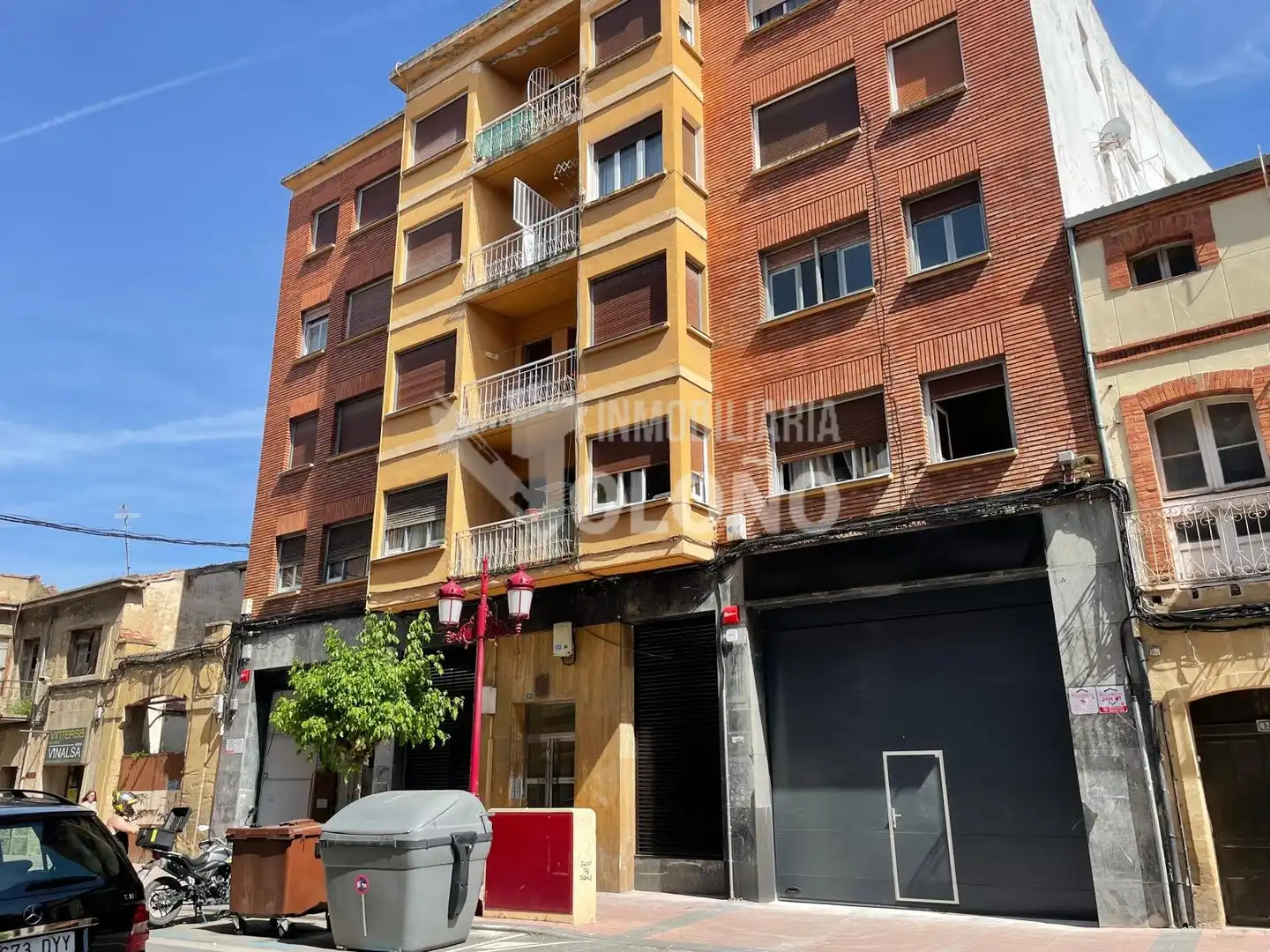 Vista exterior de Pis en venda en Haro amb Calefacció, Parquet i Moblat