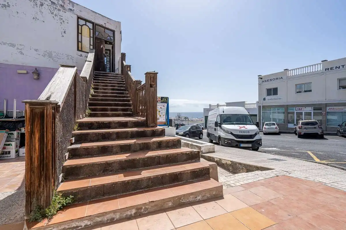Exterior view of Commercial properties for sale in Tías