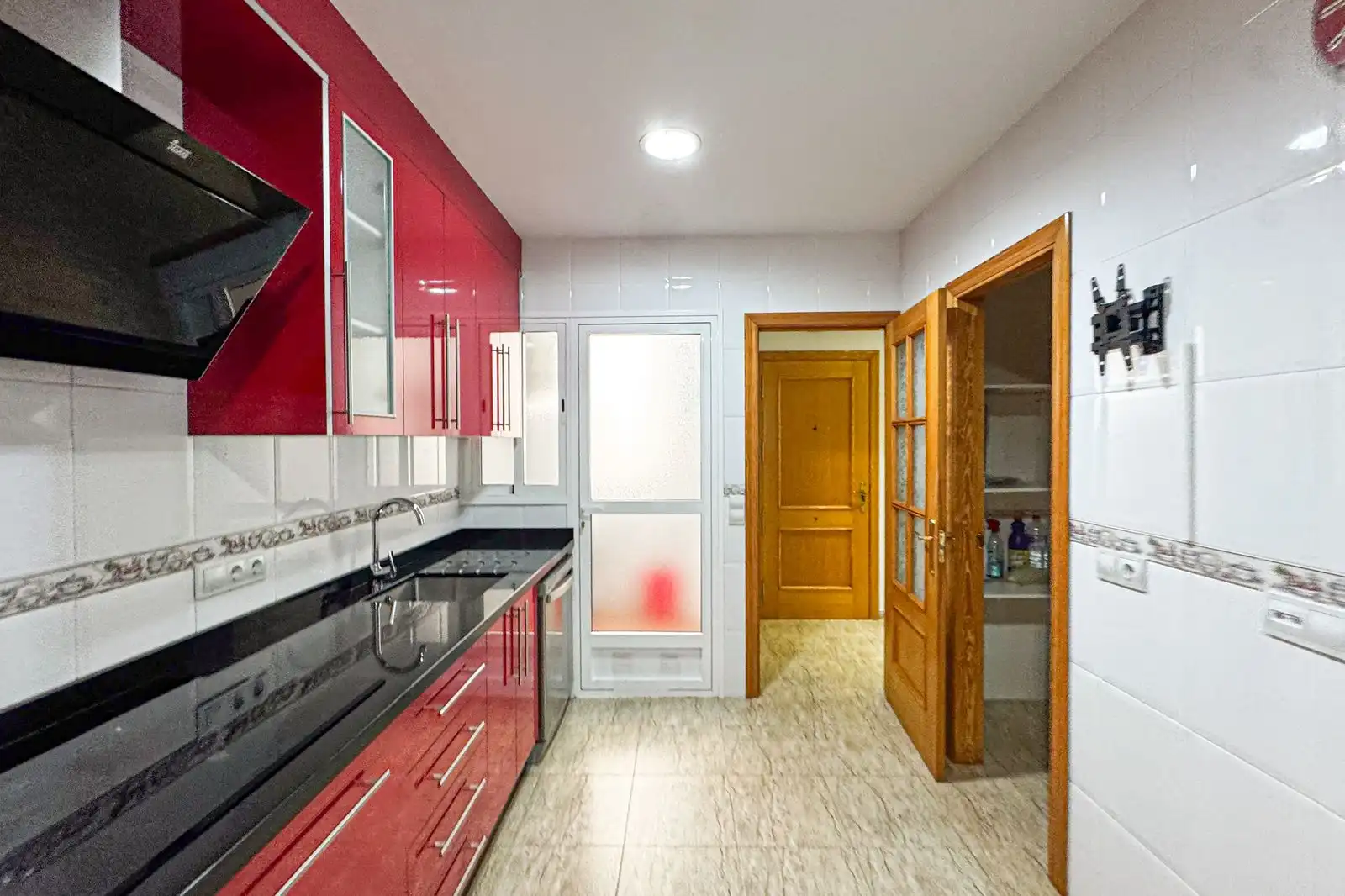 Kitchen of Flat for sale in Vícar
