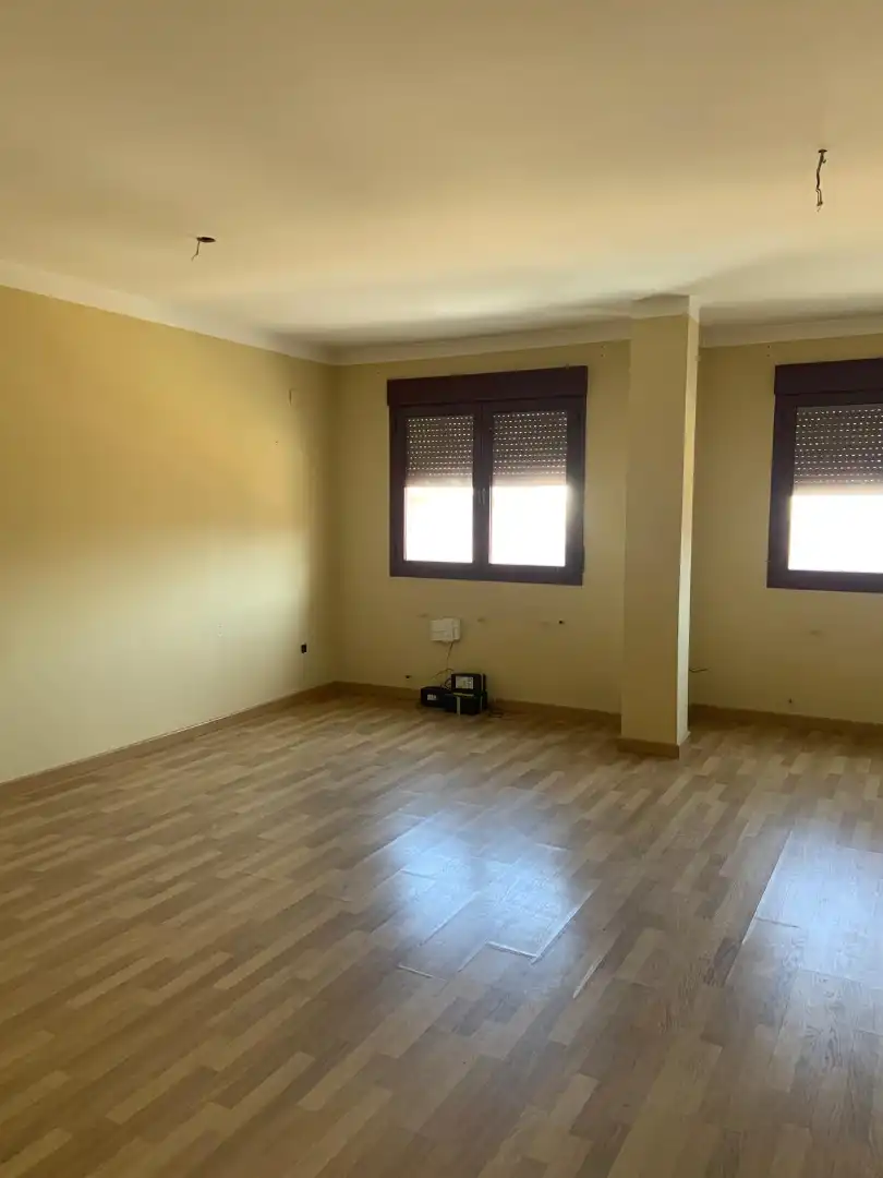 Flat for sale in Villarrobledo
