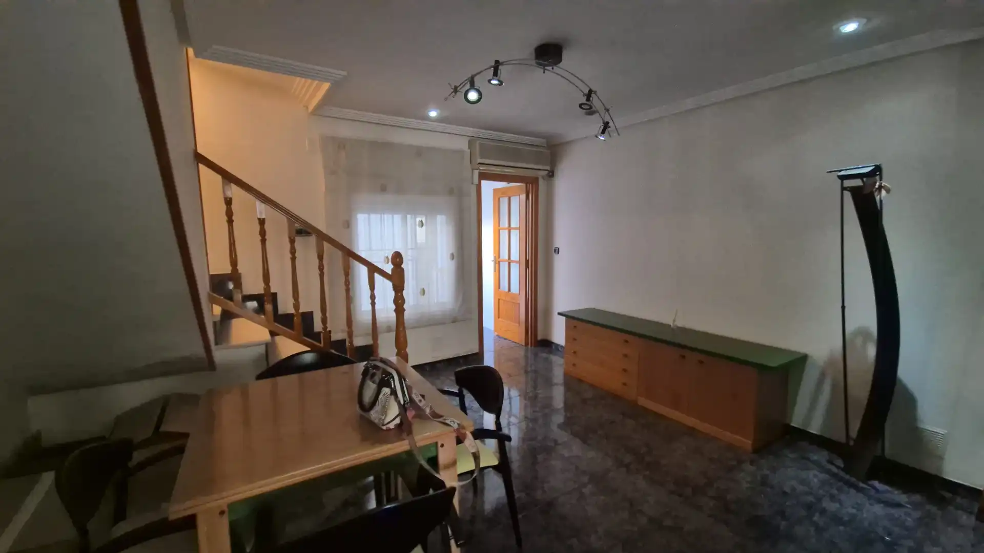 Casa adosada en venda en Alcantarilla amb Terrassa, Moblat i Balcó