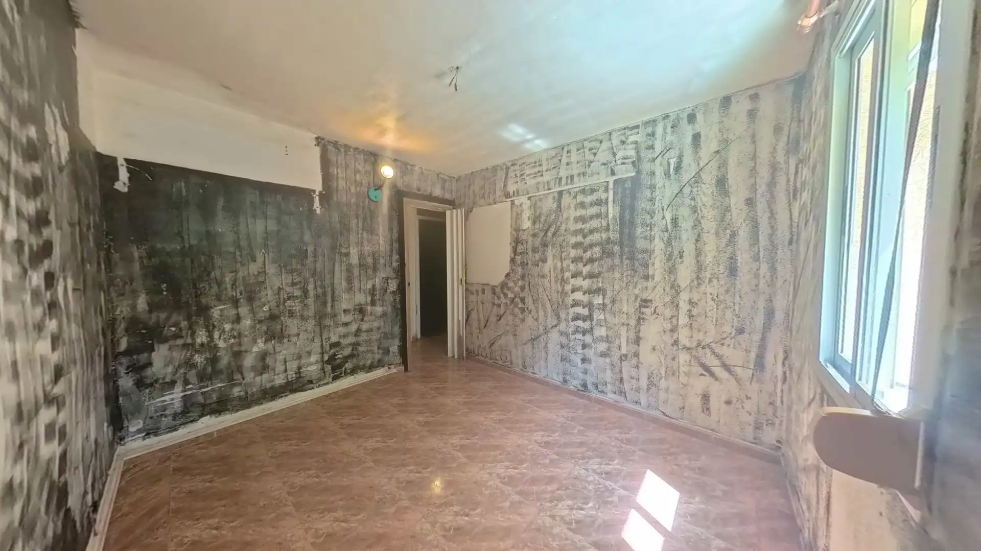 Piso en venta en Terrassa con Balcón