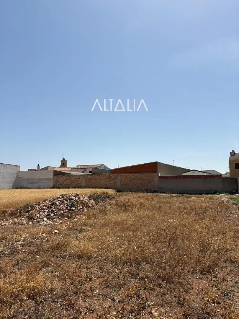 Terreno en venta en Pozorrubio de Santiago