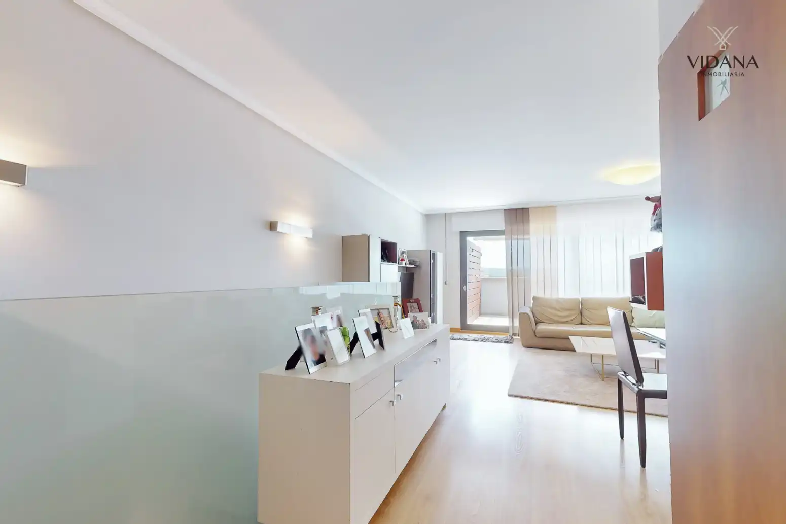 Sala de estar de Ático en venta en  Pamplona / Iruña con Calefacción, Jardín privado y Parquet