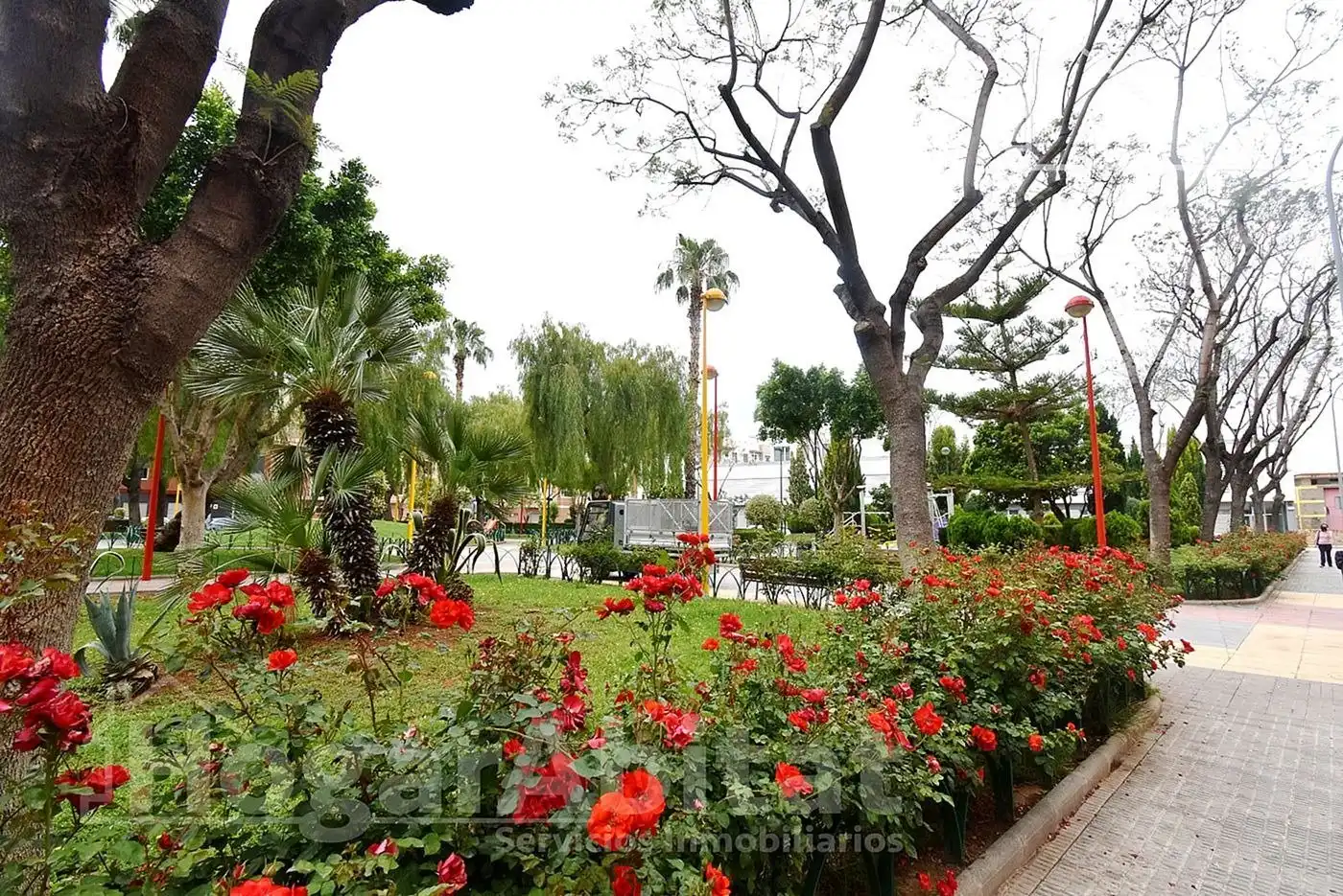 Exterior view of Flat for sale in Onda  with Air Conditioner, Terrace and Storage room