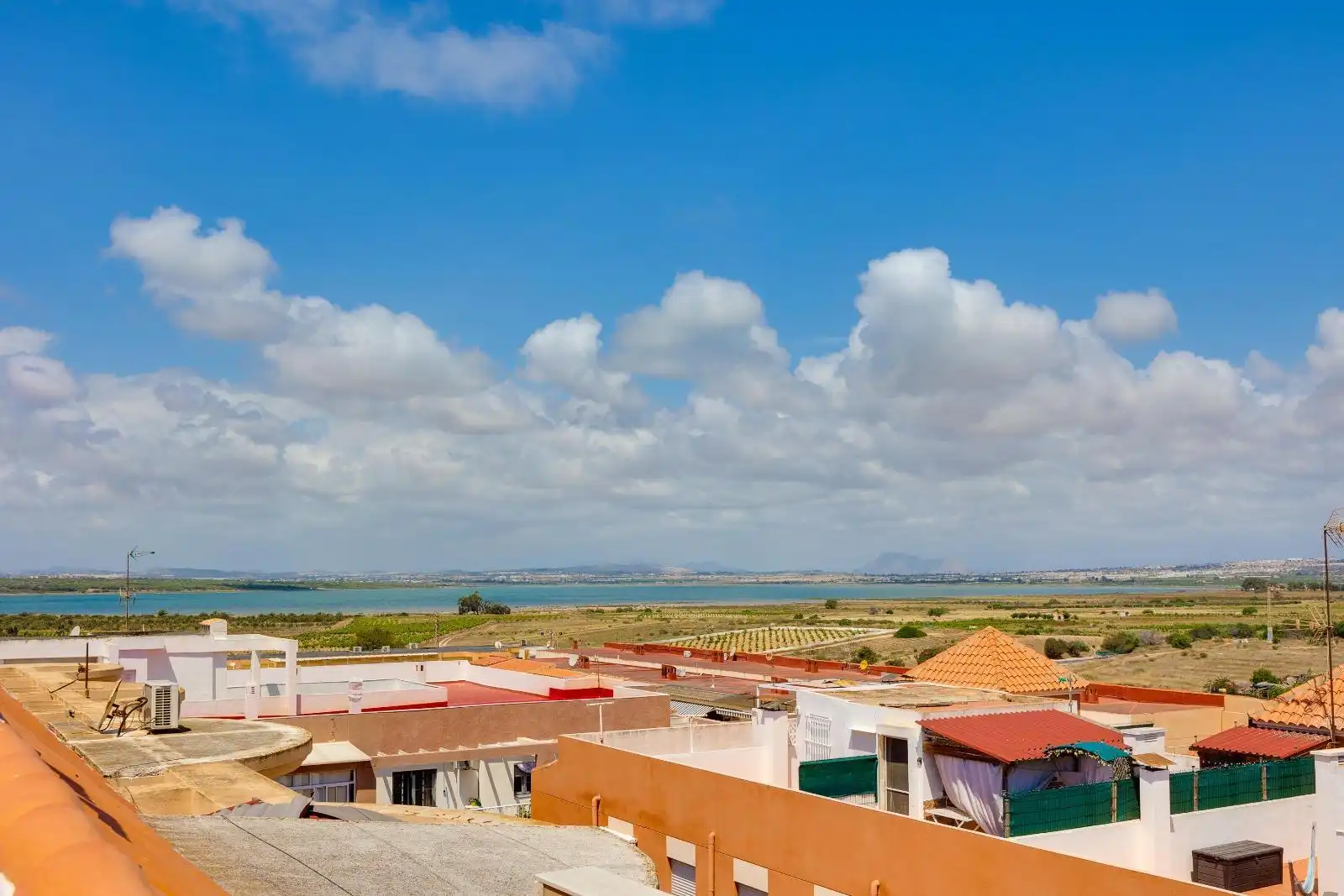 Vista exterior de Apartamento en venta en Torrevieja