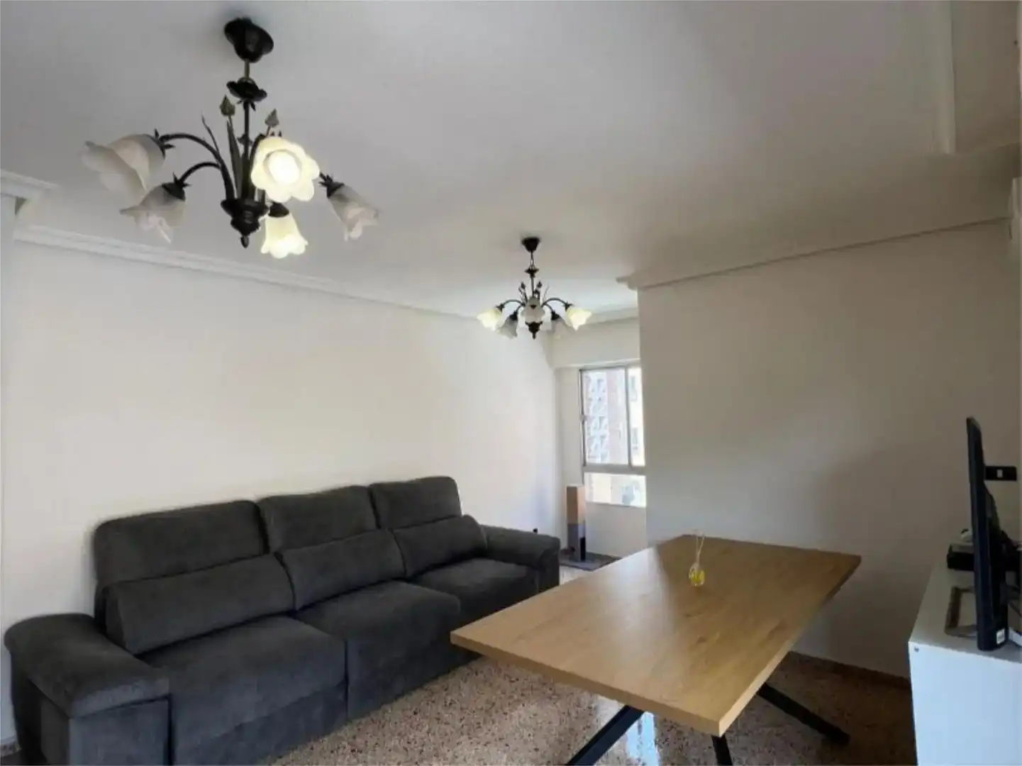 Sala d'estar de Pis en venda en Ibi amb Aire condicionat i Balcó