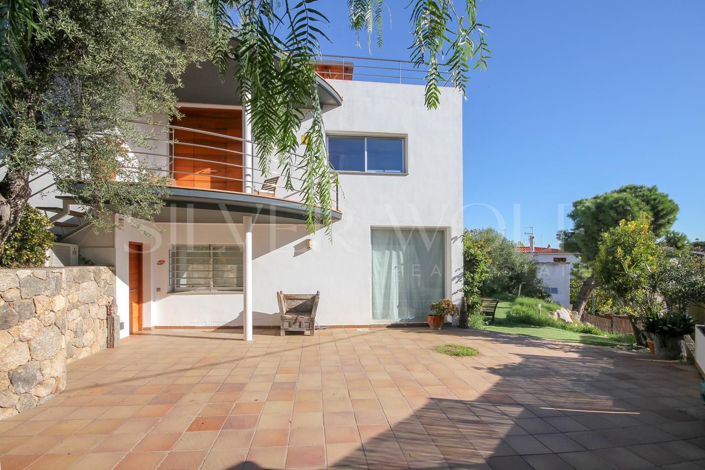 Exterior view of House or chalet for sale in Castelldefels  with Air Conditioner, Heating and Private garden