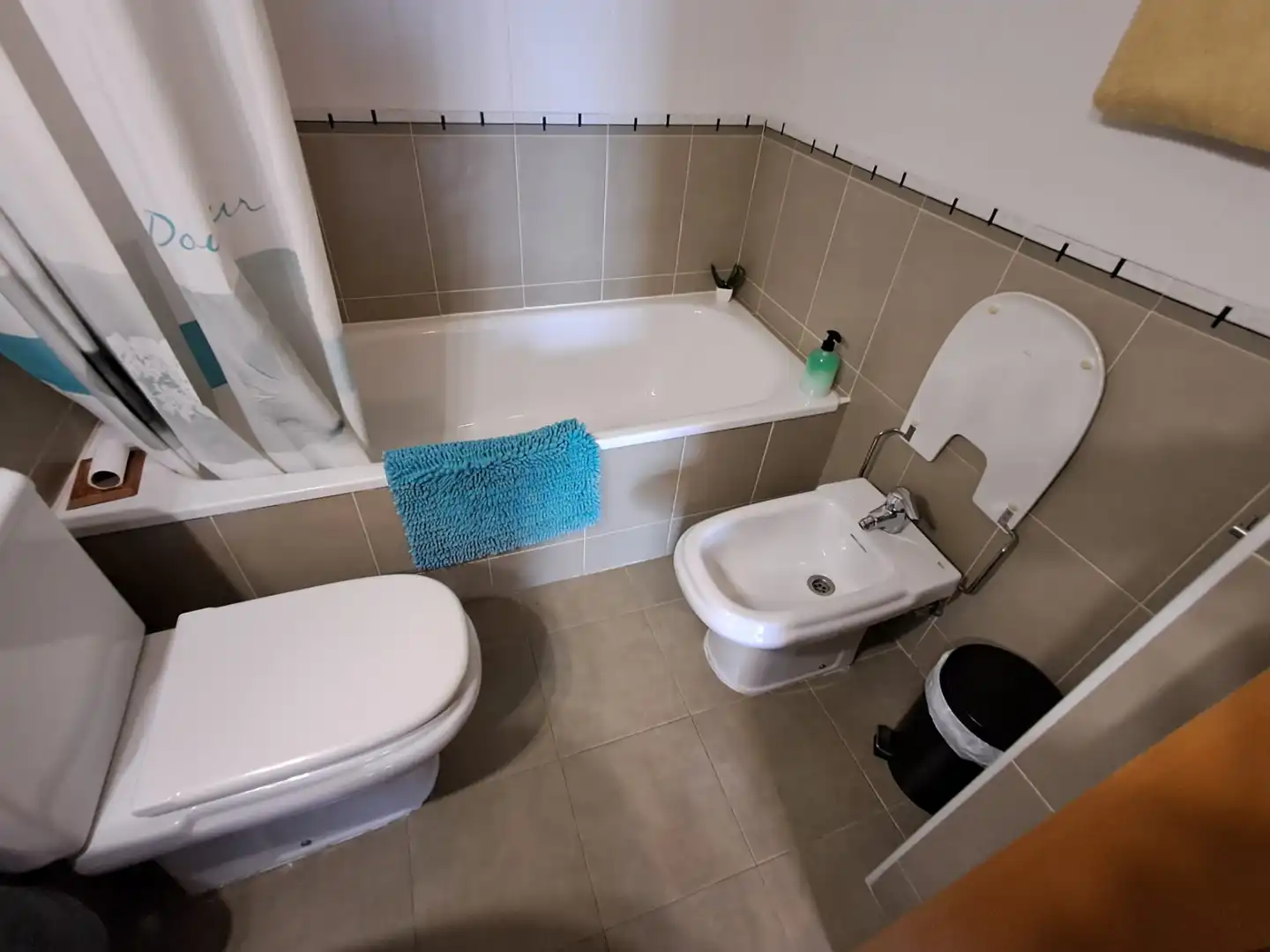 Bathroom of Attic for sale in Gandia  with Air Conditioner, Parquet flooring and Terrace
