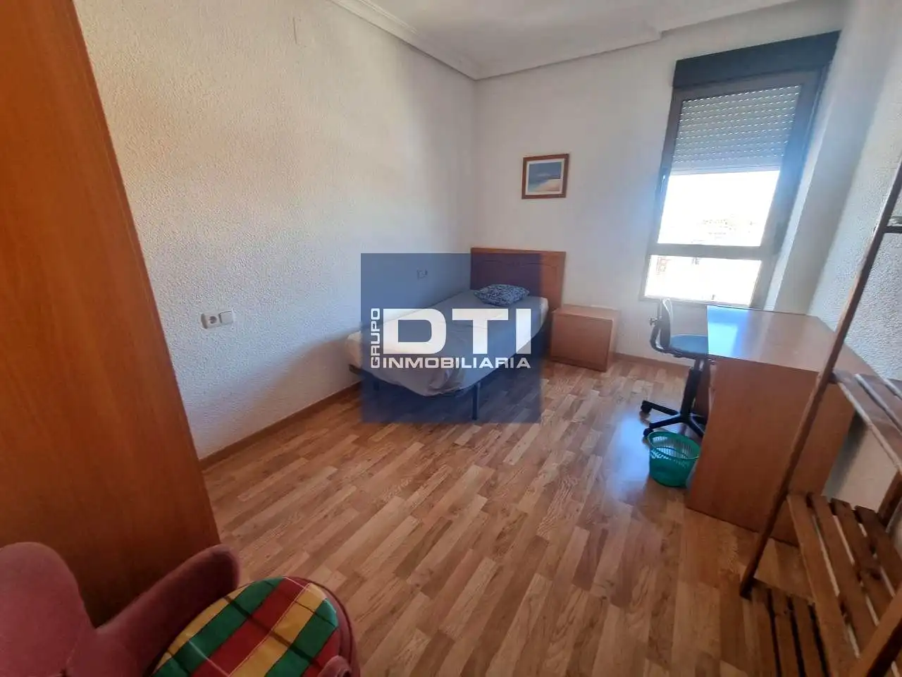 Piso con terraza en venta en Hermanos Quintero, imagen 11
