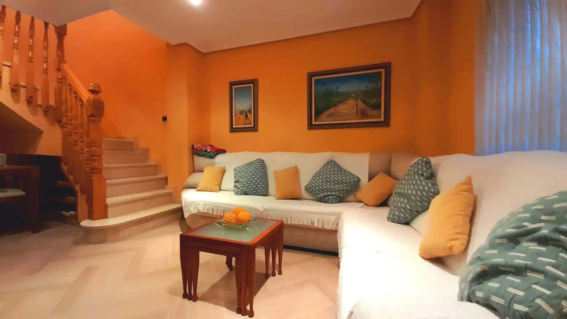 Living room of Duplexes for sale in Elche / Elx  with Air Conditioner, Heating and Storage room