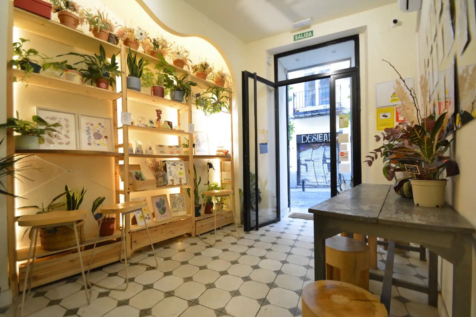 Commercial properties for transfer in Madrid  with Air Conditioner and Heating