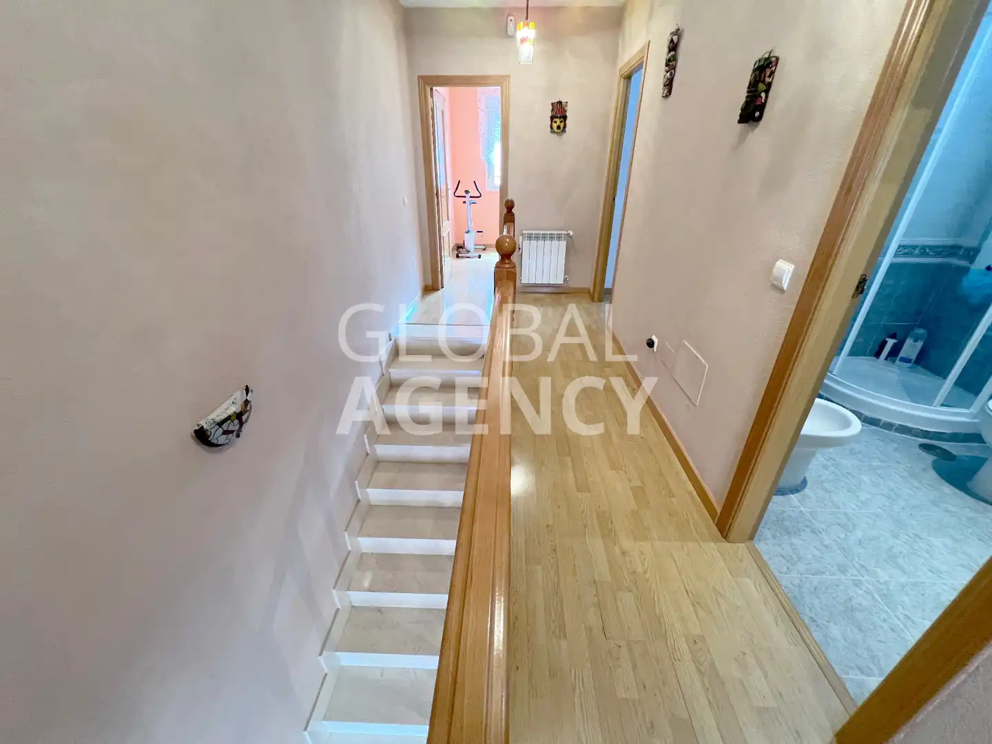 Casa adosada en venta en Torrejón del Rey con Calefacción, Jardín privado y Horno