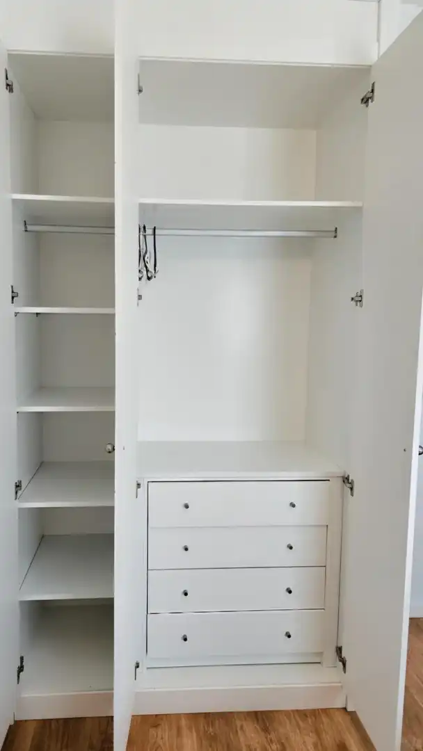 Dormitori de Pis en venda en San Juan de Aznalfarache amb Aire condicionat, Jardí privat i Parquet