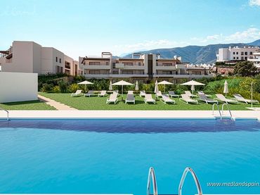 Apartamento con piscina en venta en Istán