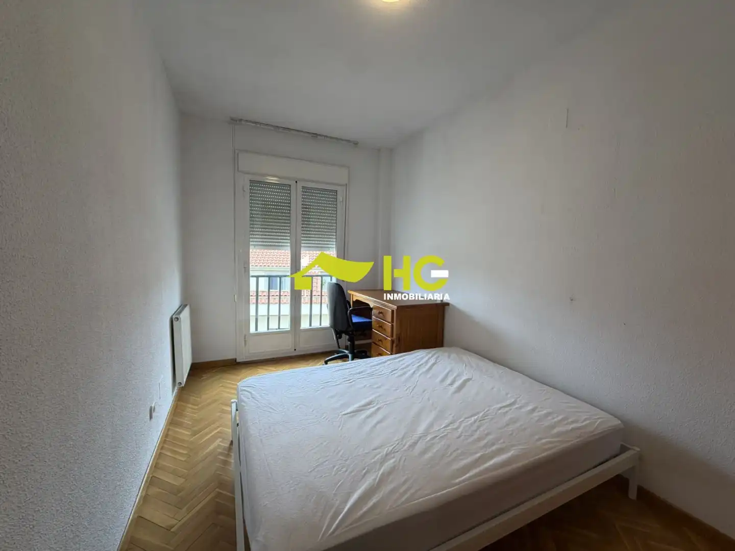Bedroom of Flat for rent in Villaviciosa de Odón  with Heating, Parquet flooring and Furnished