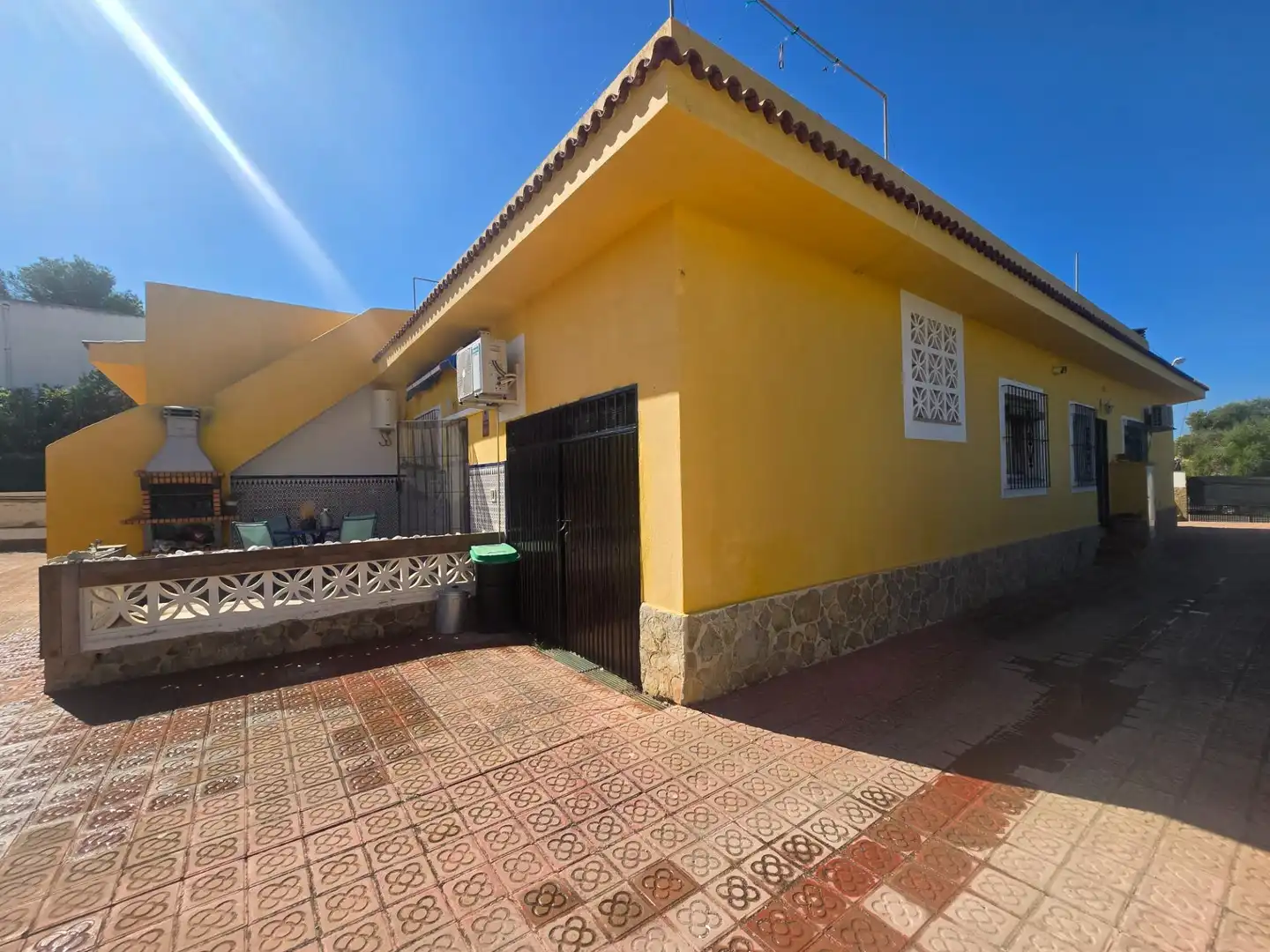 Vista exterior de Casa o xalet en venda en Llucmajor amb Aire condicionat, Jardí privat i Traster