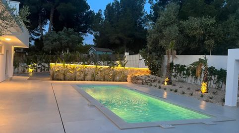 Villa moderna en venta en Palmanova, suroeste de Mallorca