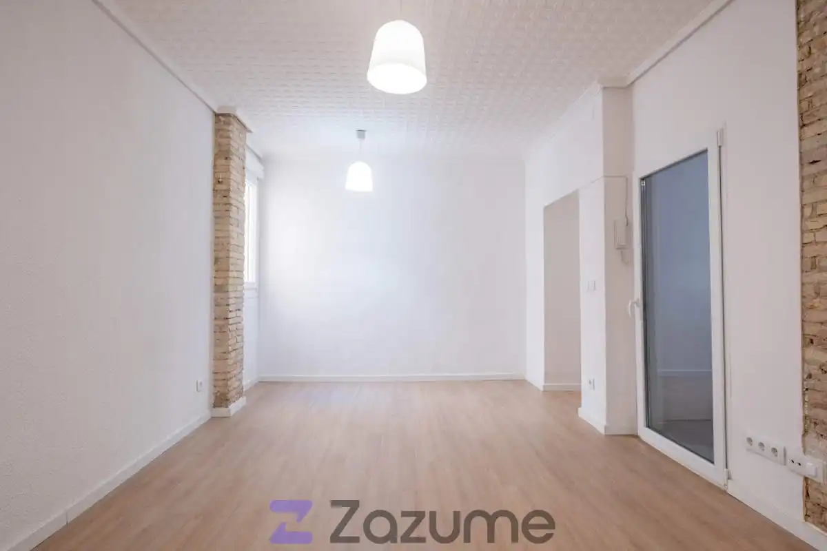 Habitación de Piso de alquiler en Zaragoza con Calefacción, Parquet y Terraza
