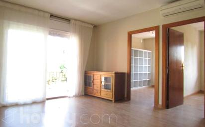 Living room of Flat for sale in  Barcelona Capital  with Air Conditioner and Terrace