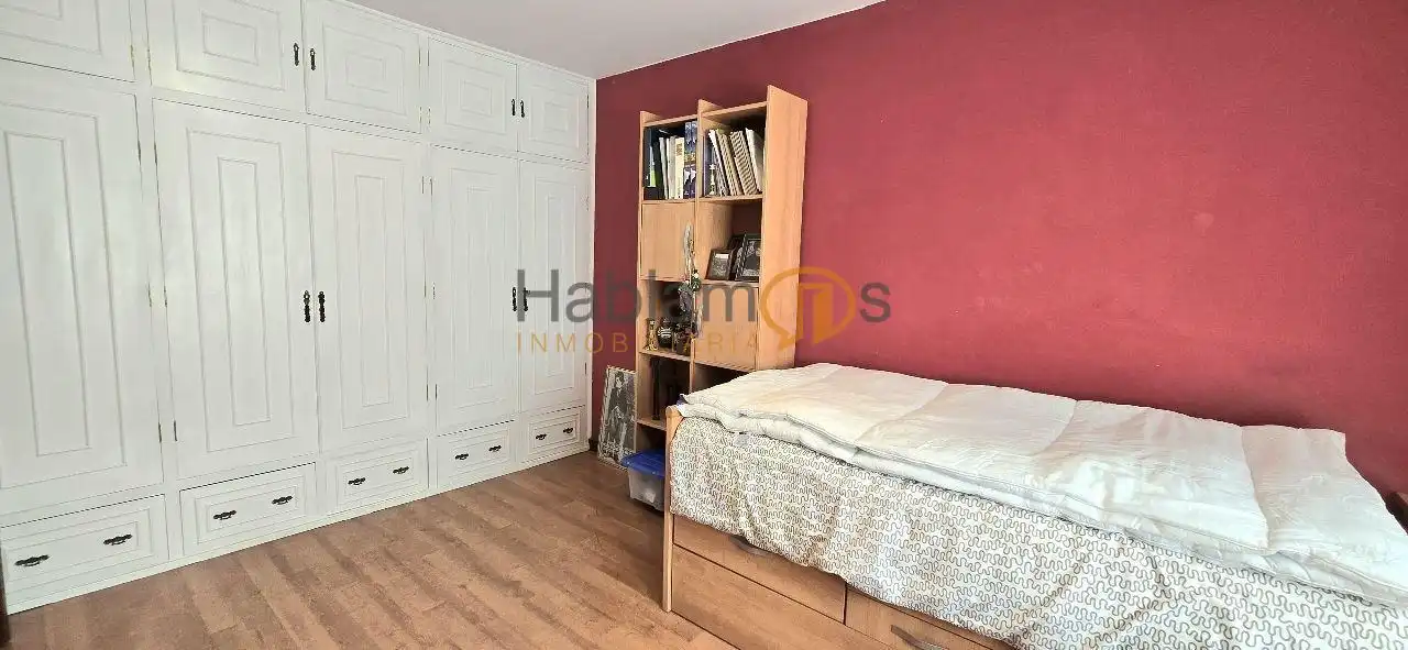 Habitación de Piso en venta en Vilagarcía de Arousa con Calefacción, Terraza y Trastero
