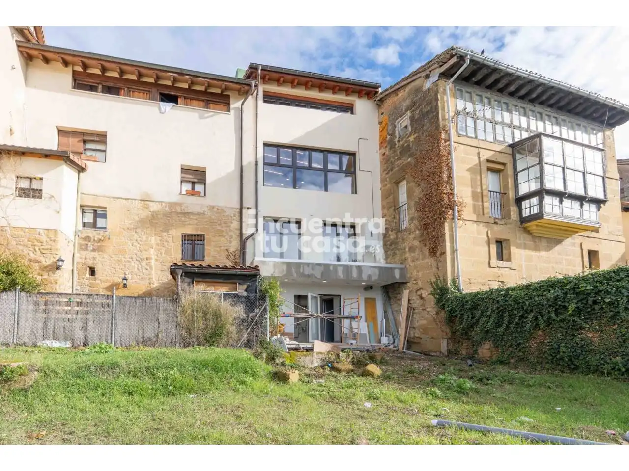 Außenansicht von Maisonette zum Verkauf in Labastida / Bastida mit Heizung, Abstellraum und Alarm