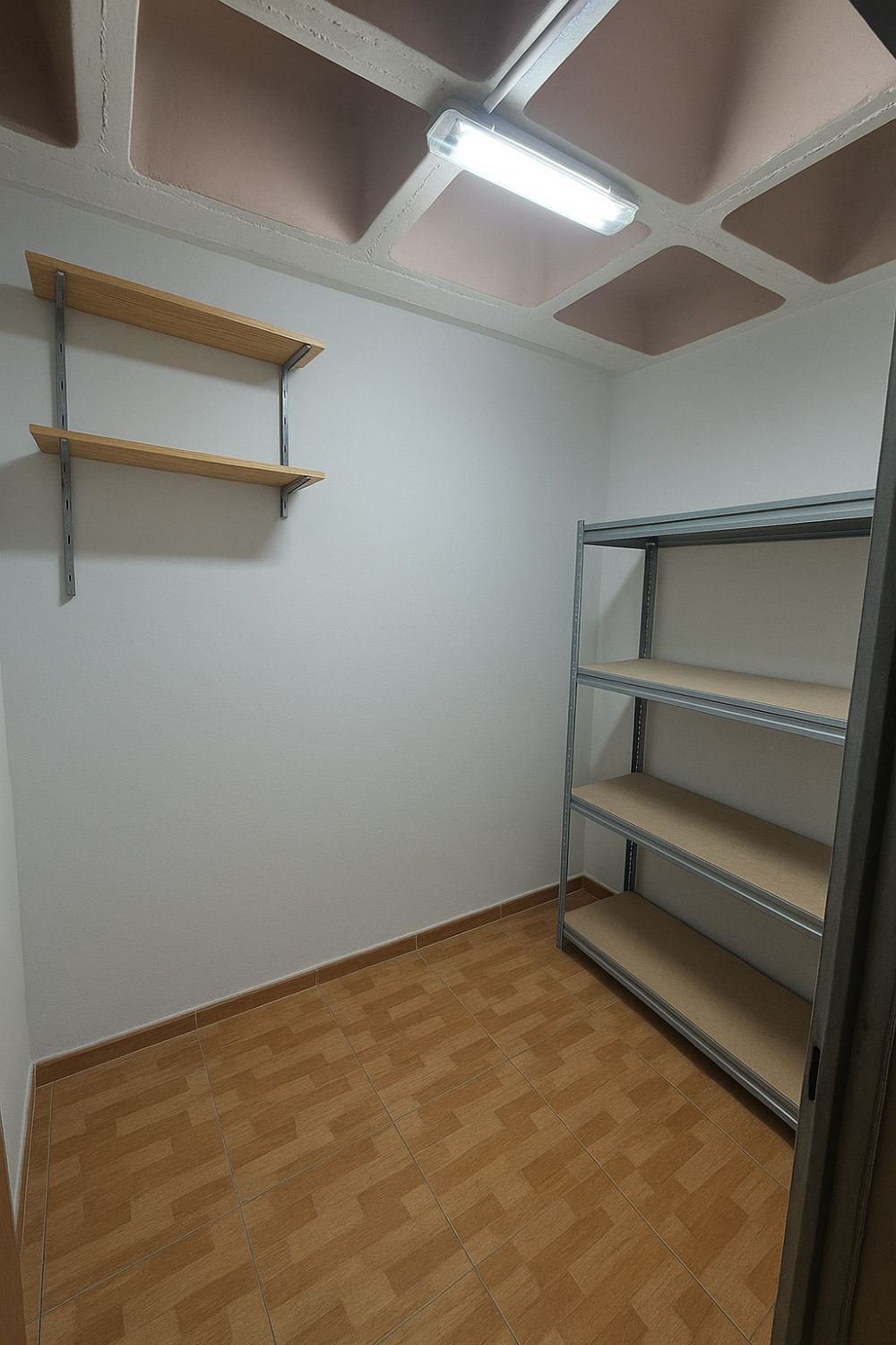 Box room for sale in Mutxamel