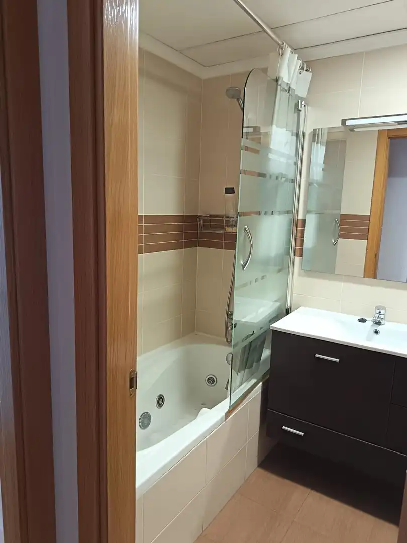 Bathroom of Flat for sale in Alicante / Alacant  with Air Conditioner, Terrace and Storage room