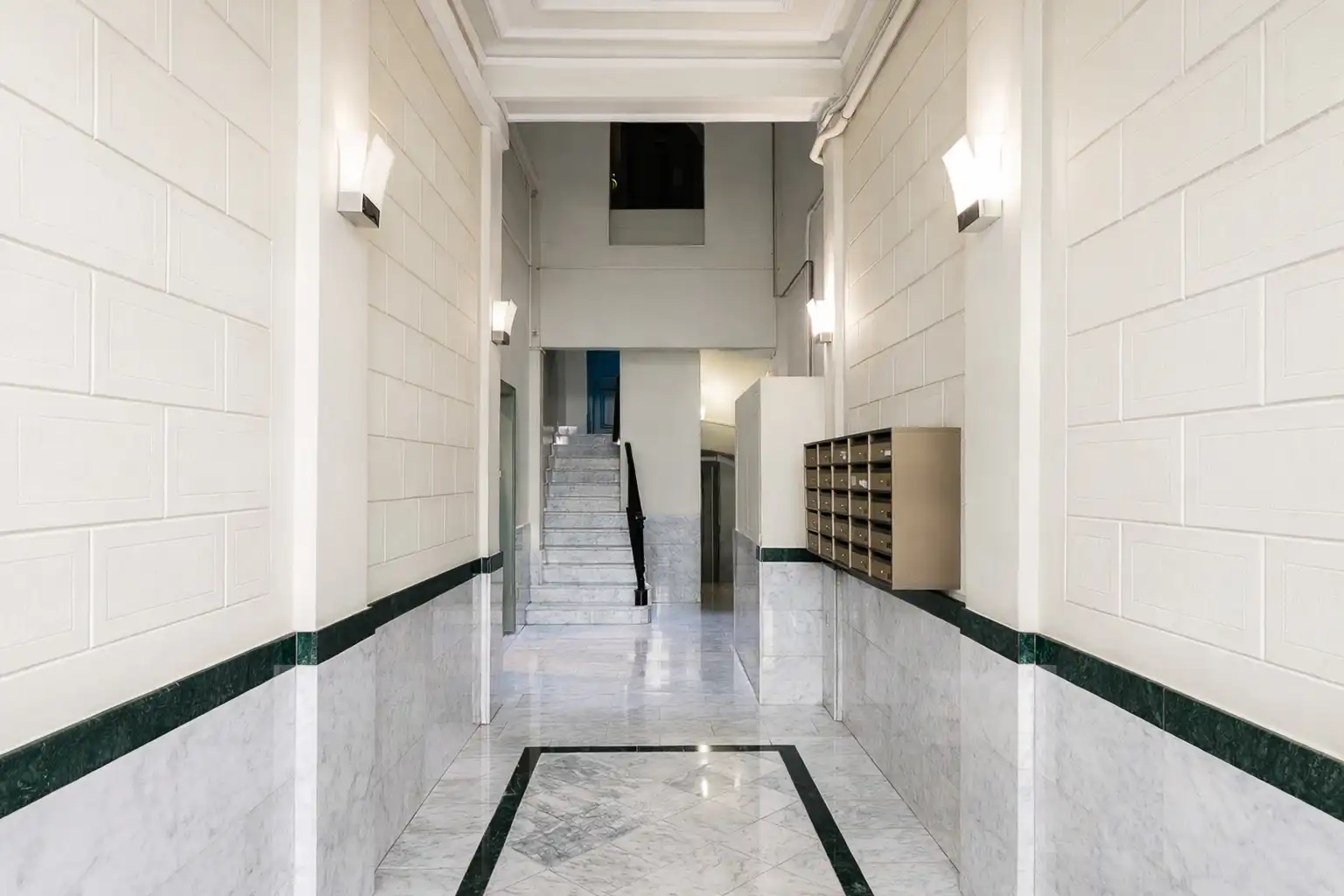 Study for sale in Barcelona  with Heating, Terrace and Oven