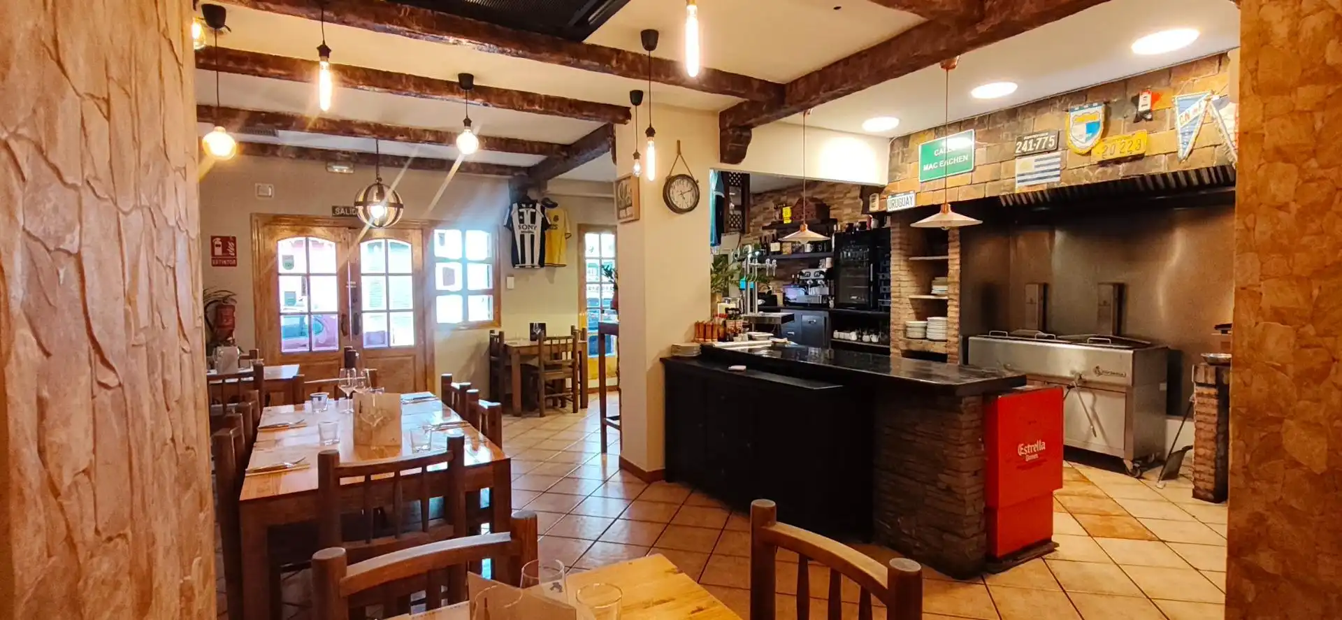 Local de alquiler en Valencia con Aire acondicionado y Amueblado