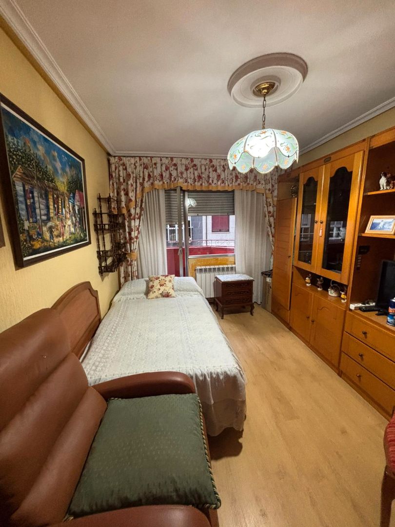 Bedroom of Flat for sale in Langreo  with Heating, Parquet flooring and Furnished
