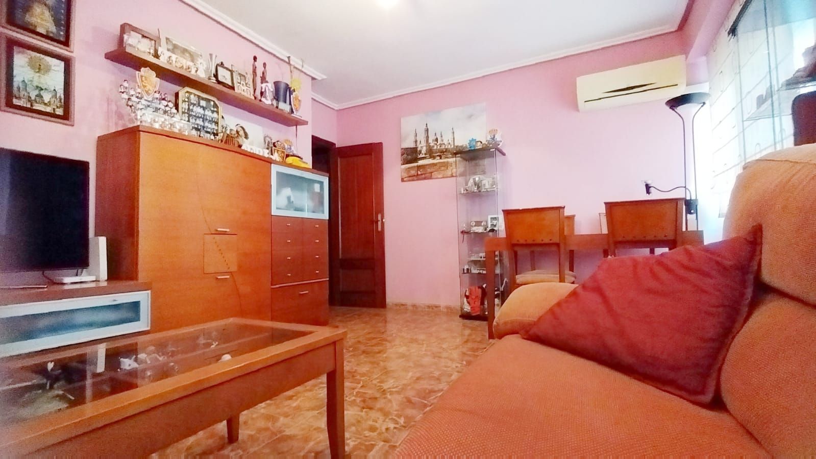Living room of Flat for sale in  Zaragoza Capital  with Air Conditioner and Heating