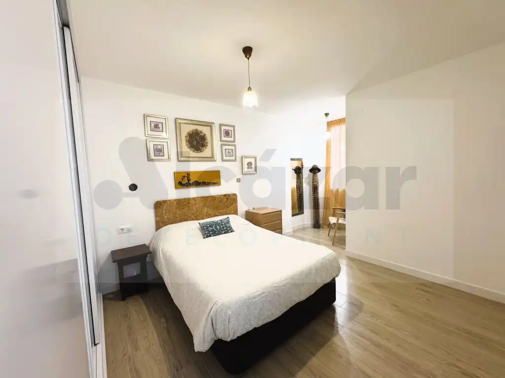 Habitación de Piso en venta en Sevilla con Aire acondicionado, Calefacción y Terraza