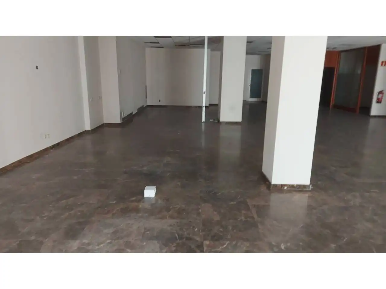 Local comercial de lloguer a Centro, imagen 2