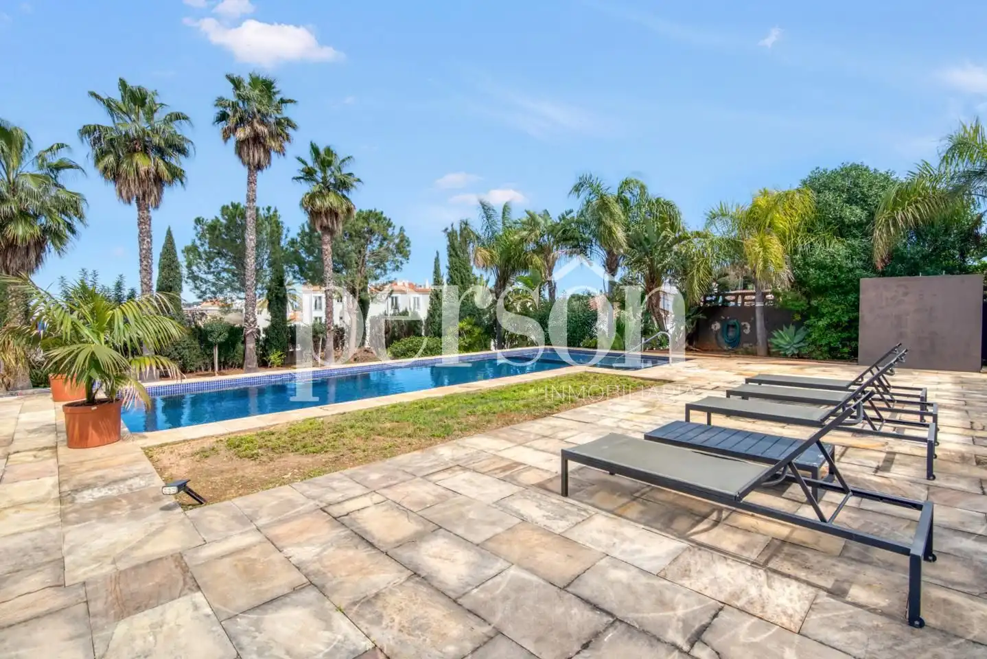 Detached house with pool for sale in El Montgó, imagen 3