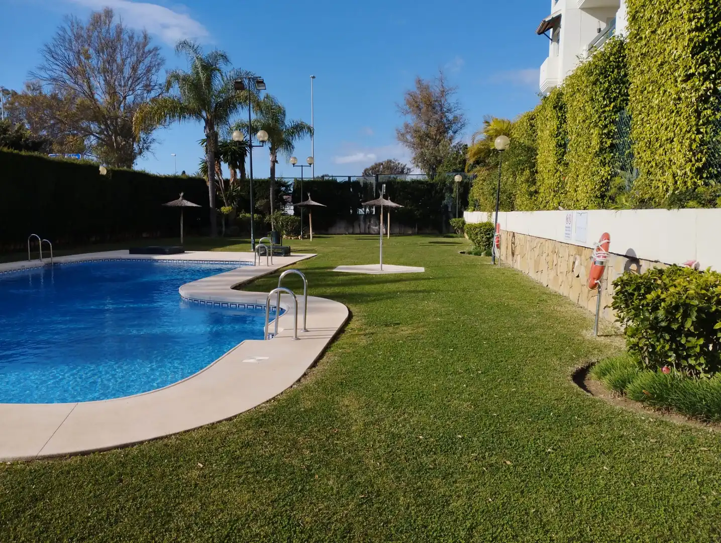 Piscina de Apartament de lloguer en Marbella amb Aire condicionat, Calefacció i Terrassa