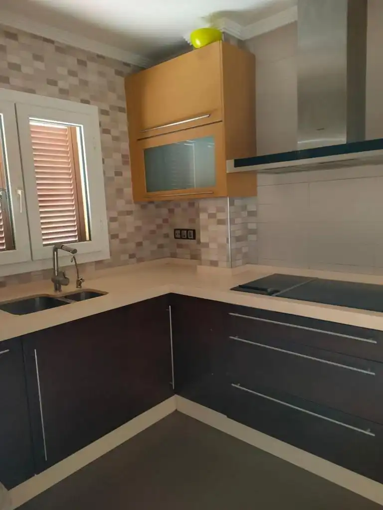 Cuina de Casa o xalet en venda en Rincón de la Victoria amb Aire condicionat, Jardí privat i Terrassa