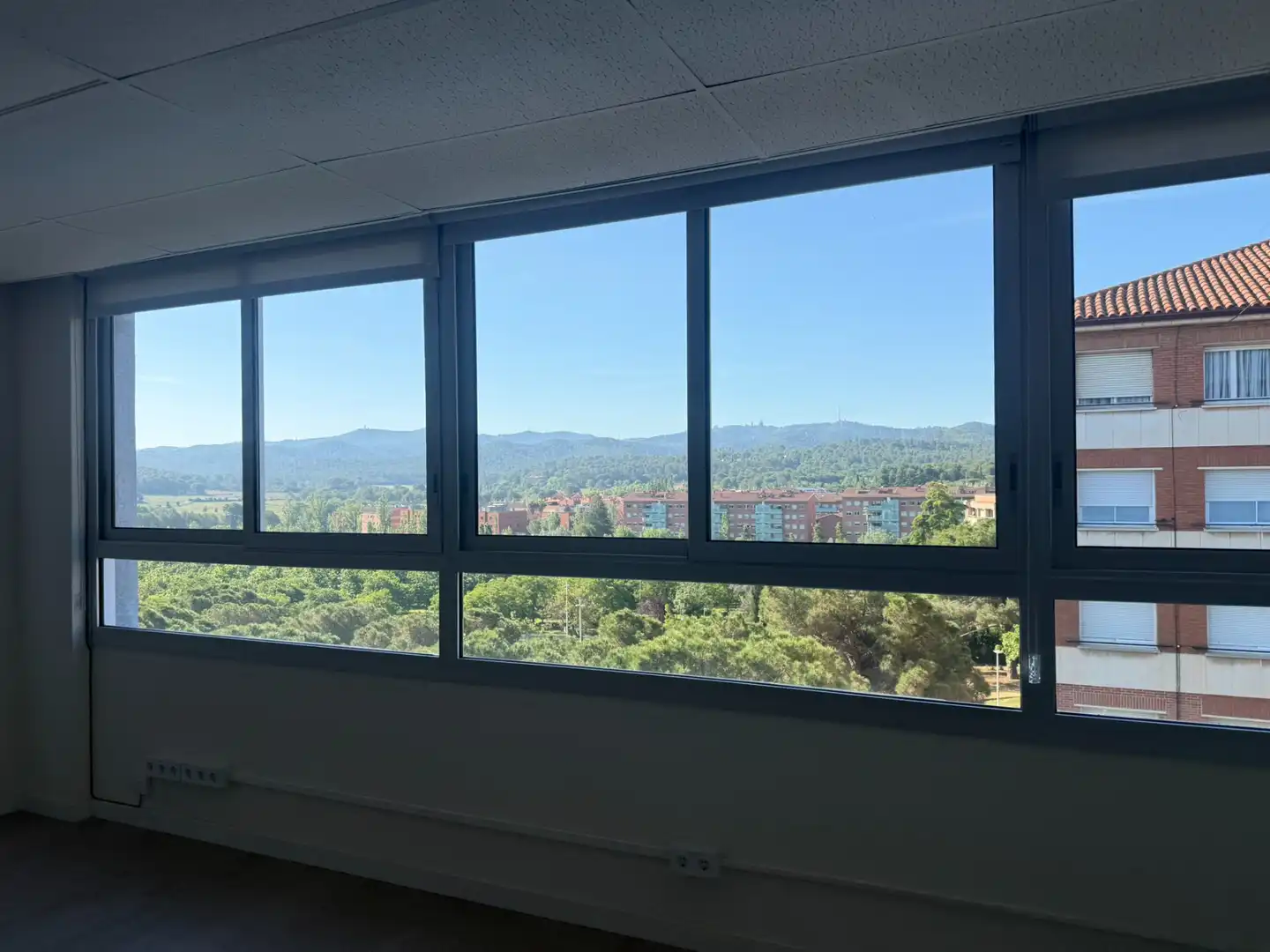 Oficina con terraza en alquiler en El Coll, imagen 59