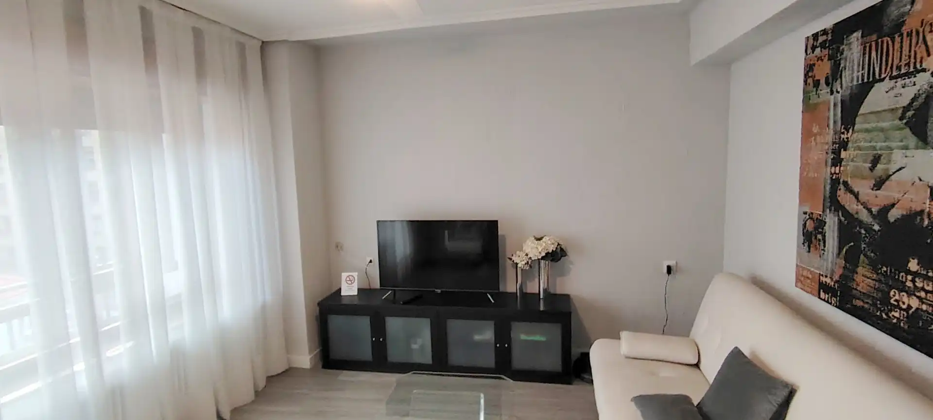 Living room of Flat for sale in Salamanca  with Heating, Parquet flooring and Furnished