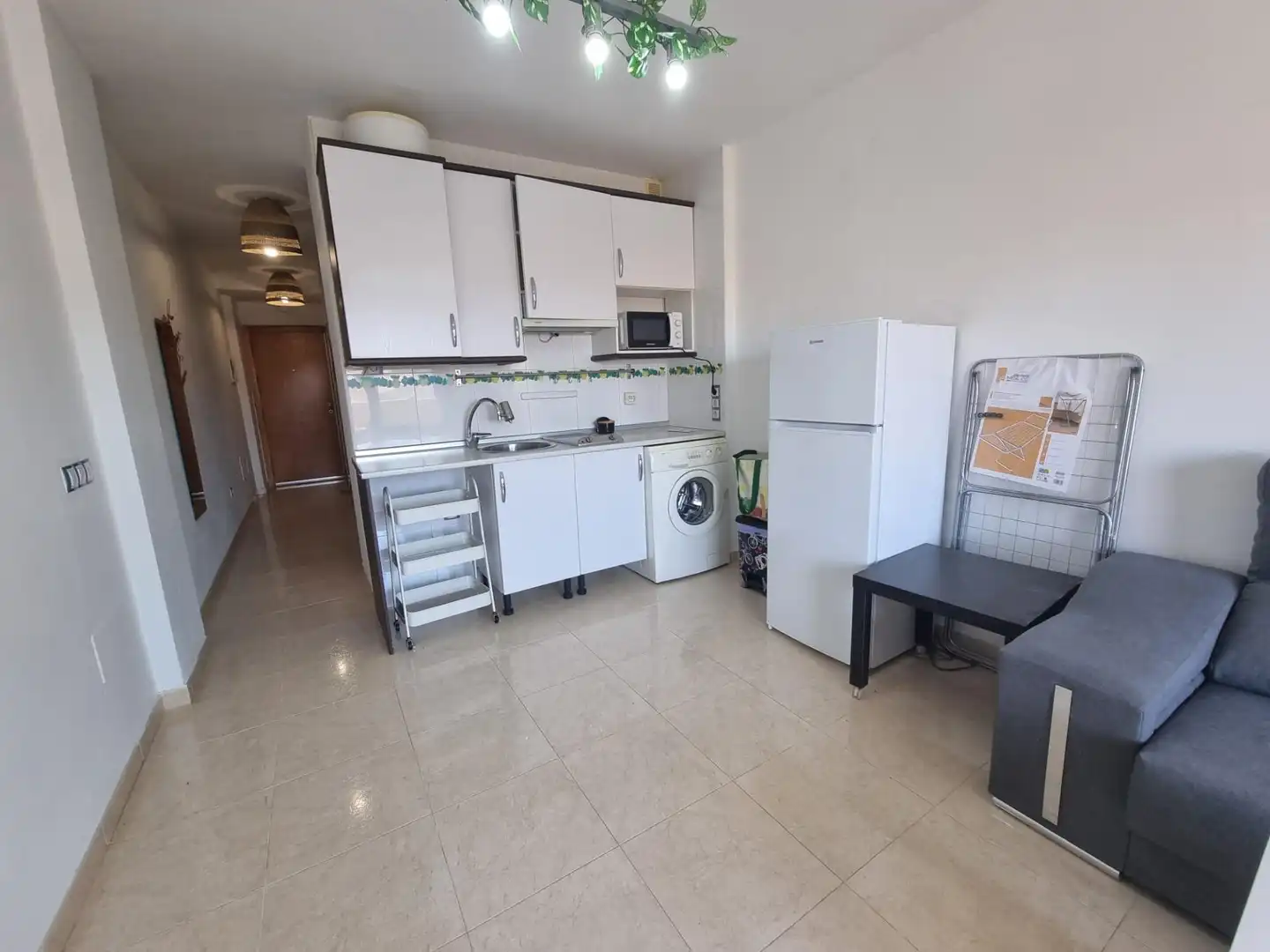 Cocina de Estudio de alquiler en Vícar con Jardín privado, Terraza y Amueblado