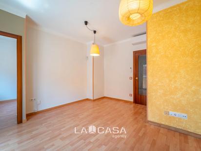 Flat for sale in Cornellà de Llobregat  with Balcony