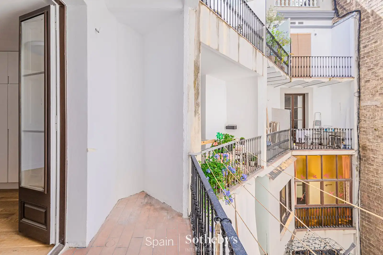 Terraza de Apartamento en venta en Barcelona con Aire acondicionado y Calefacción