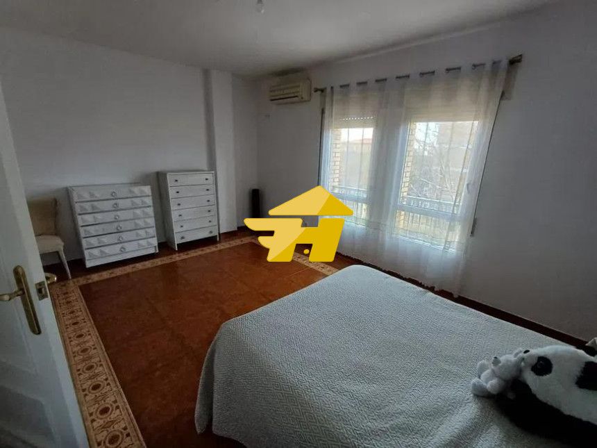 Habitación de Ático en venta en  Córdoba Capital con Aire acondicionado y Amueblado