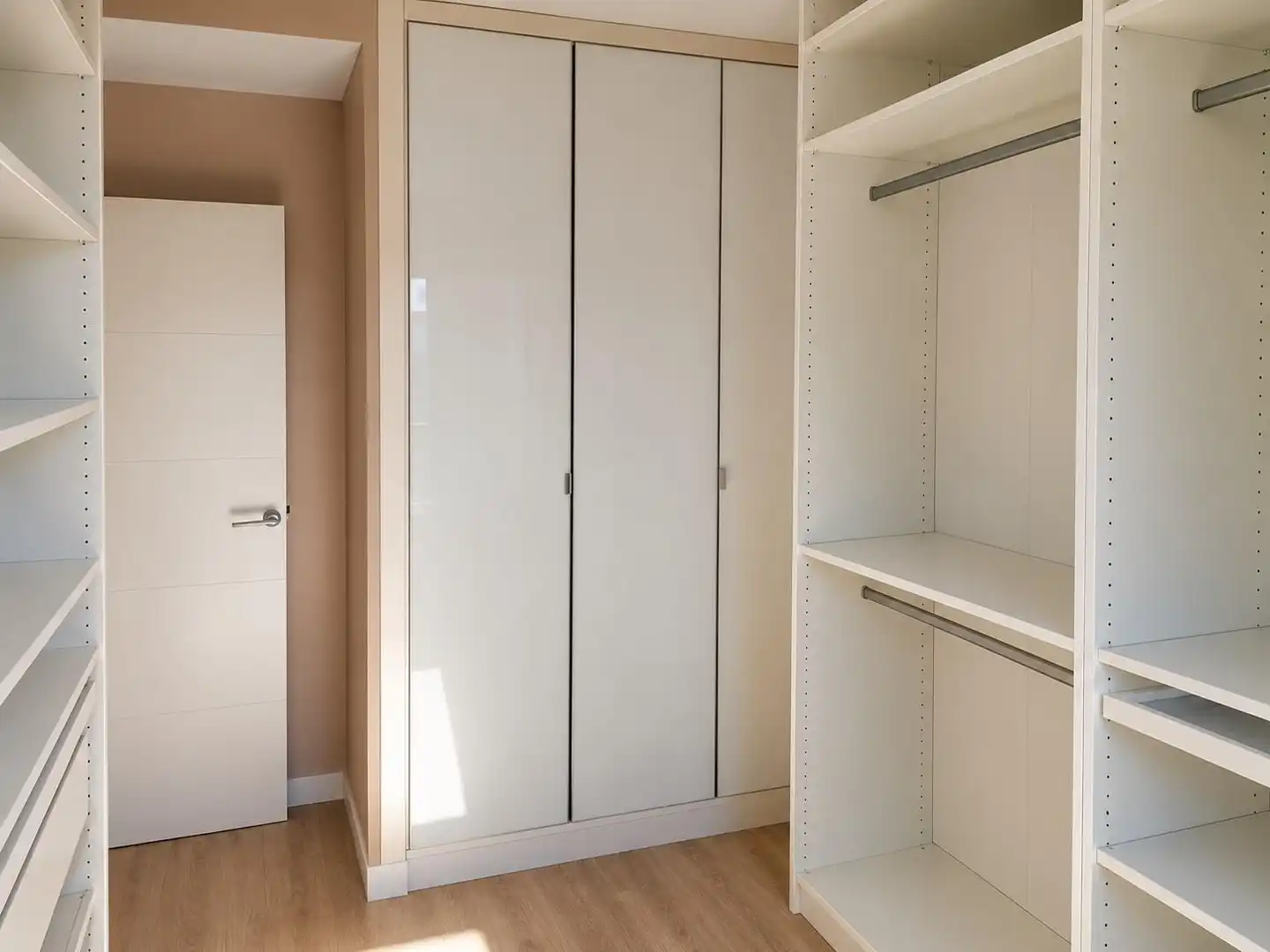 Dormitori de Pis de lloguer en  Palma de Mallorca amb Aire condicionat, Calefacció i Parquet