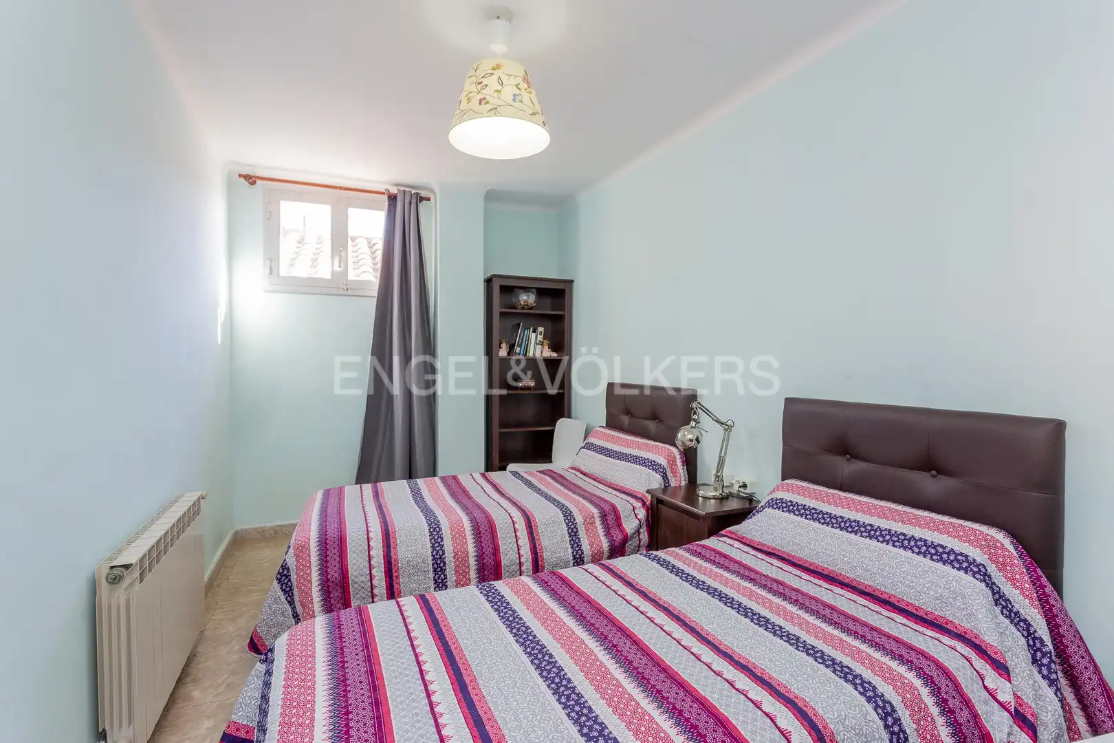 Habitación de Finca rústica en venta en Sant Quintí de Mediona con Calefacción, Jardín privado y Trastero